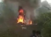 Helikopter Jatuh di Ciwidey, Menimbulkan Kobaran Api dan Asap Tebal