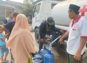 Bantu Warga Terdampak Kekeringan, PMI Banten Distribusikan Air Bersih
