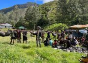 Satgas Mobile Raider 300 Siliwangi Selesaikan Masalah Adat di Kampung Mayuberi, Papua