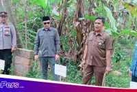 Penanaman pohon dalam rangka Hari Pahlawan Nasional di Desa Sukajadi, Kecamatan Campaka, Cianjur. (Foto: Mul)