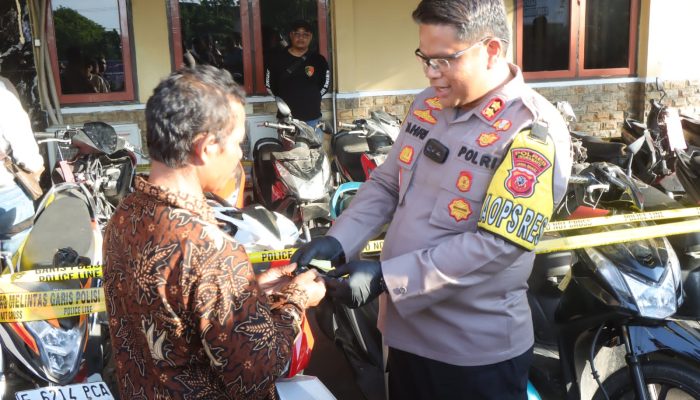 Ungkap 10 Kasus Curanmor, Polres Indramayu Berhasil Amankan 9 Pelaku Serta 9 Sepeda Motor