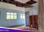 Siswa Siswi SDN Cipinang Terpaksa Belajar Diruang Kelas Tidak Layak