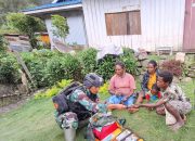 PELAYAN KESEHATAN LAPANGAN SATGAS TNI 300 SILIWANGI DI BEOGA PAPUA