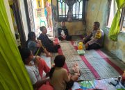 Kapolres Indramayu Sampaikan Bela Sungkawa Untuk Alm. Tarizal Petugas Pamsung TPS 18 Desa Lohbener