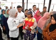 Gerakan Pasar Murah Diserbu Warga, Pemkab Indramayu Stabilkan Harga Pangan