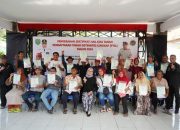 Terlihat Sumringah, Warga Kecamatan Sliyeg dan Jatibarang Menerima Sertifikat Program PTSL Tahun 2024