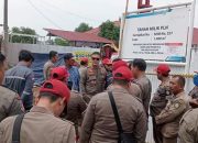 Satpol PP Indramayu Kembali Segel Proyek Pembangunan Gedung ULP PLN