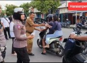 Samsat Indramayu I Berbagi Takjil, Berkahnya Bulan Suci Ramadhan 1445 H