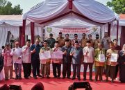 Safari Ramadhan 1445 H, Bupati Indramayu Salurkan Bantuan 2,4 M