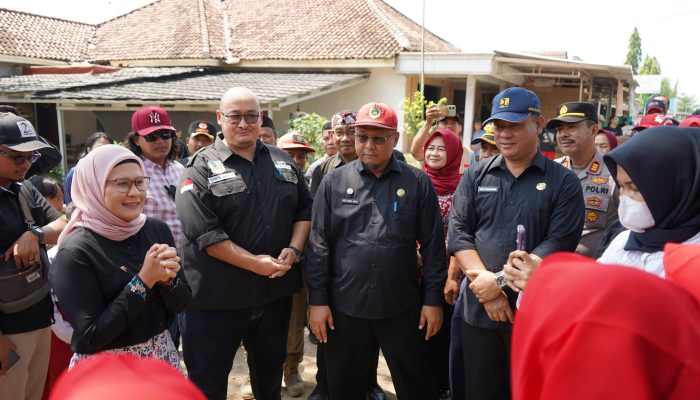 Bupati Nina Agustina Gelontorkan Rp17,3 Miliar Untuk Infrastruktur Jalan dan Jembatan di Kecamatan Gabuswetan