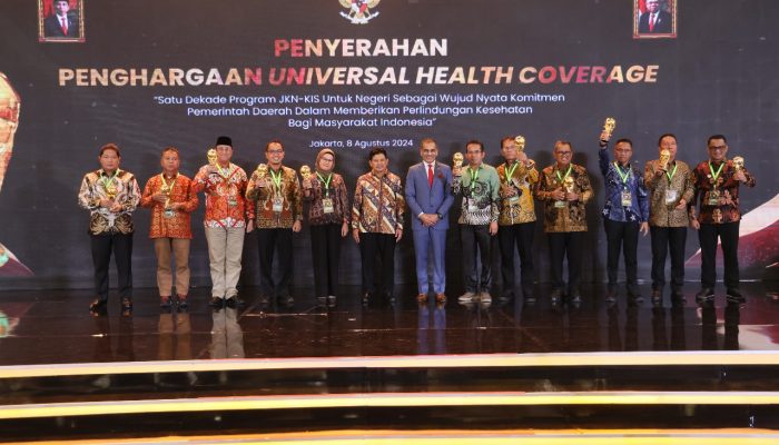 99,9 ℅ Masyarakat Indramayu Diproteksi BPJS Kesehatan, Bupati Nina Agustina Terima Anugerah _Universal Health Coverage