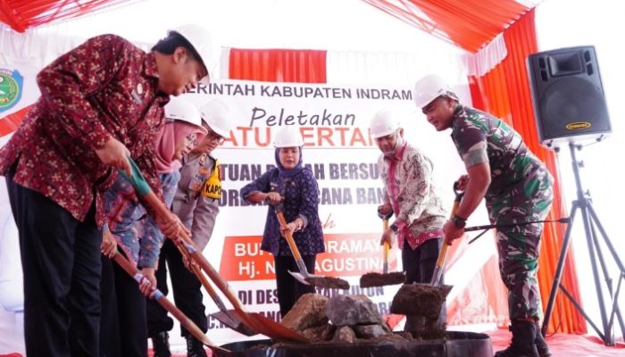 Bupati Indramayu Nina Agustina Relokasi Korban Banjir Rob dan Bangunkan 72 Rumah Bersubsidi