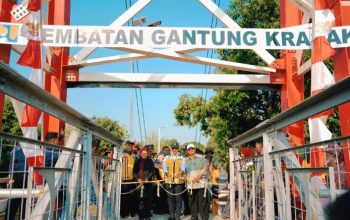Resmikan Jembatan Gantung Krasak, Nina Agustina: Akses Cepat, Ekonomi Indramayu Meningkat