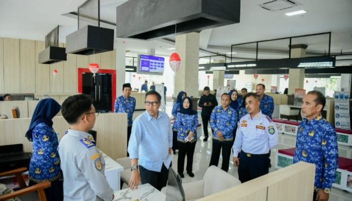 Pjs. Bupati Indramayu Tinjau Mal Pelayanan Publik untuk Tingkatkan Kualitas Layanan