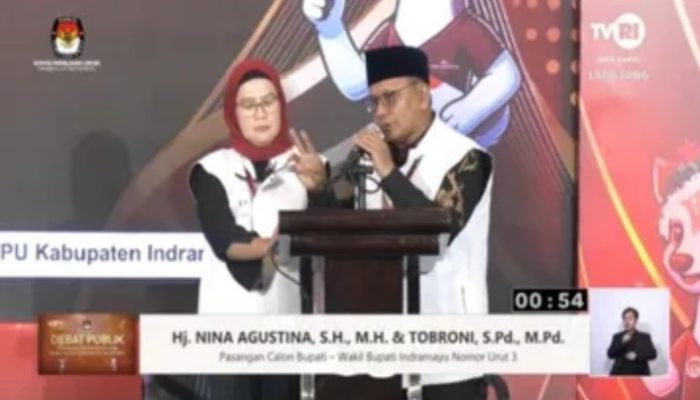 Debat Cabub-Wabub Indramayu, Nina Pamerkan Program Unggulan Kabar Indramayu