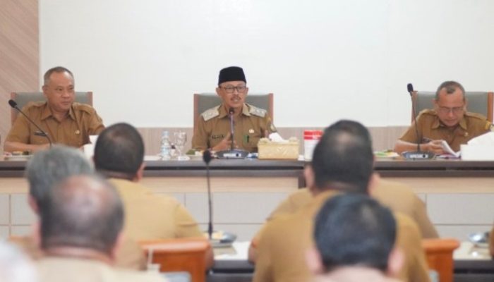 Wakil Bupati Indramayu Syaefudin Gelar Rakor Dengan Kepala SKPD dan Camat