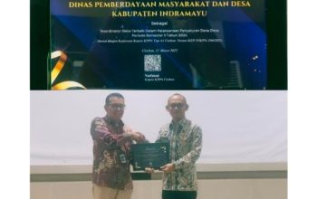 PMD Indramayu Raih Penghargaan Koordinator Desa Terbaik dalam Penyaluran Dana Desa  HarianPers ||