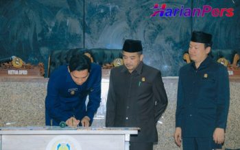 Penandatanganan Perubahan Propemperda 2025 Bersama Bupati dan DPRD Kabupaten Indramayu 