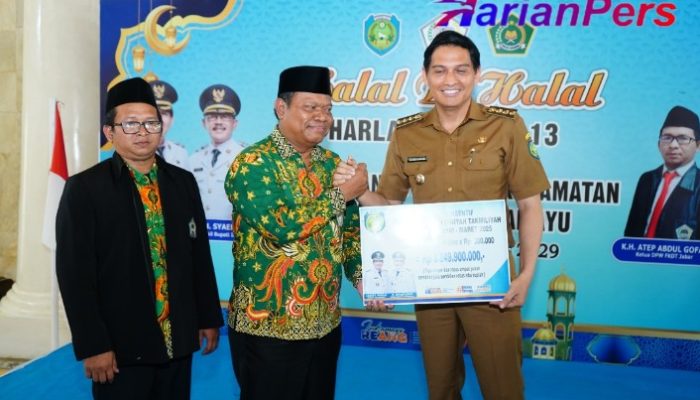 Bupati Lucky Hakim Hadiri Pelantikan DPAC-FKDT se-Indramayu