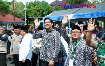 Bupati Lucky Hakim Lepas 445 Calon Jemaah Haji, Minta Doakan Kabupaten Indramayu