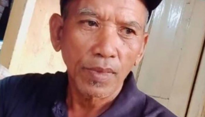 Kakek Kadi Demi CUCU Tidur Di Bantaran Kali Cimanoek Indramayu
