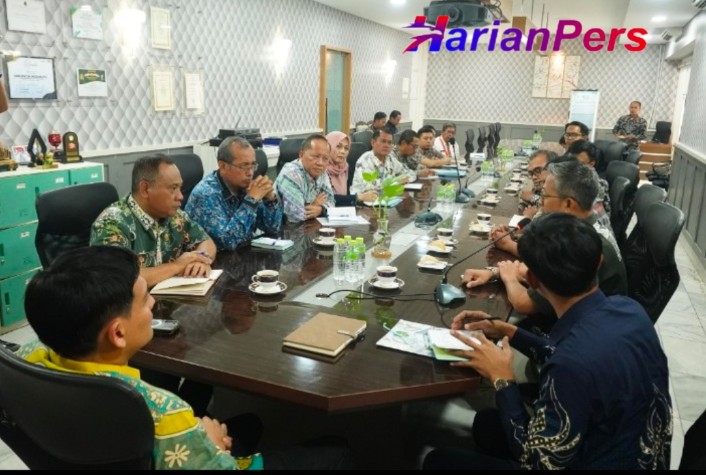 Bupati Indramayu Terima Kunjungan DPMDesa Jabar, Bahas Persiapan Pilkades Digital 2025
