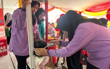 Alfamart dan Zwitsal Perluas Jangkauan Program Sahabat Posyandu di 34 Kota Sepanjang September 2025