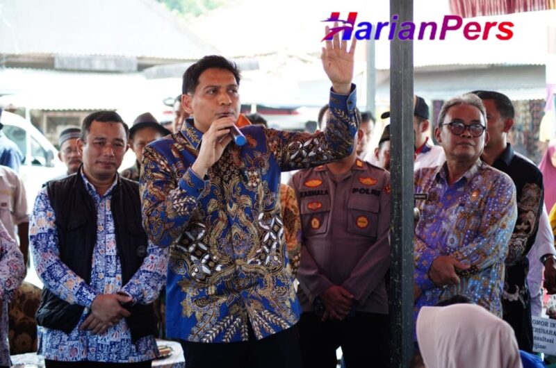 Kunjungi Wilayah Gantar, Bupati Lucky Hakim Perhatikan Daerah Perbatasan