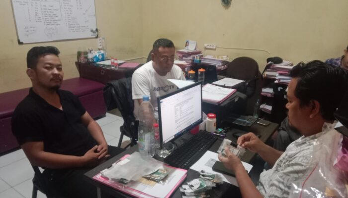Widiarti Di Duga Jual Emas Palsu Pakai Surat Toko Mas Kresno, Hj Tempuh Jalur Hukum