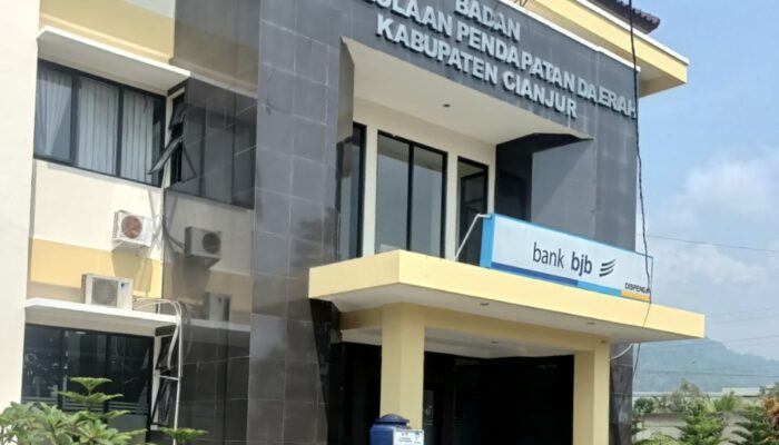 Ironi Puncak: Bayar Pajak 10% ke Bapenda Cianjur, Kios di Segar Alam Dicap Ilegal lalu Digusur