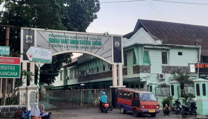 Pasien Membludak hingga Lobi, RSUD Cianjur Akui Kekurangan Ruang Rawat: “Akan Segera Tambah Bangunan”