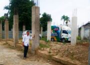 Dua Minggu Jalan Ditutup Total, Pembangunan Rabat Beton Baros Tuai Keluhan Warga