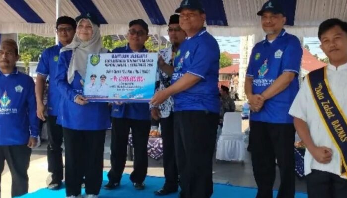 Bupati Lucky Hakim Gelontorkan Dana Hibah 13 M Untuk 3.611Guru MDT