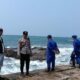 ABK ASAL KARAWANG HILANG DI MUARA CIDAMAR CIANJUR: PERAHU MOGOK, HANTAM GELOMBANG SAAT DIBETULKAN