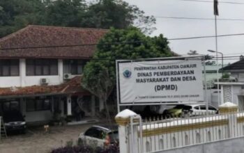 PILKADES DIGITAL DI CIANJUR: GANTI KERTAS SUARA JADI LAYAR SENTUH, DEMOKRASI DESA NAIK LEVEL