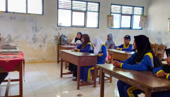 DISDIKPORA CIANJUR BANTAH, PEMBELAJARAN SMP SCBP NARINGGUL SUDAH DIPINDAH KE TEMPAT LAYA